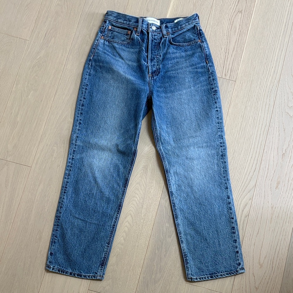 Aritzia Classic Blue Straight Jeans Denim Forum Joni High Rise Loose